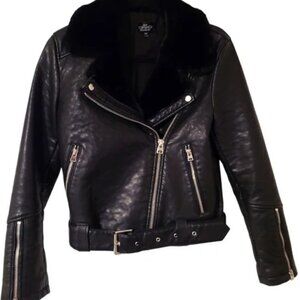 Topshop PETITE faux leather biker jacket fur collar Size 2 EUC